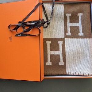 New Hermes Avalon Camel Blanket